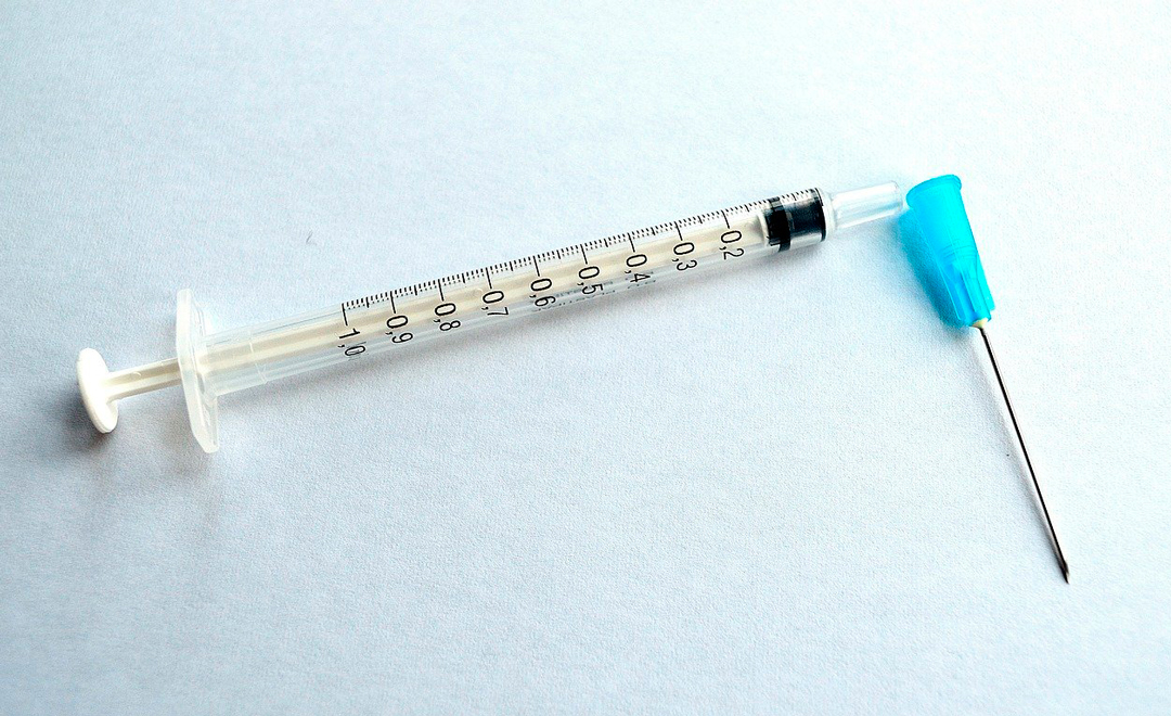 Vacuna de Moderna logra proteger del coronavirus a ratones