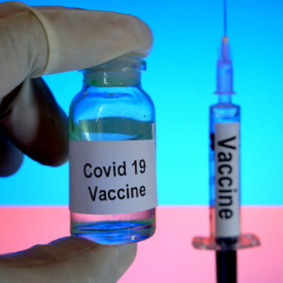 Vacuna Pfizer y BioNTech muestra ‘robusta’ respuesta inmunológica contra COVID-19