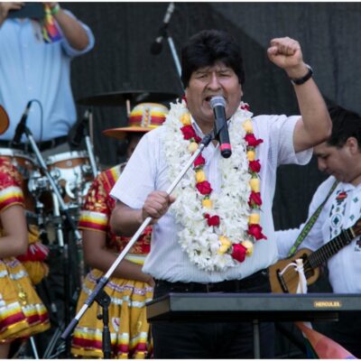 Partido de Evo Morales ganaría elección de Bolivia en primera vuelta: Encuesta