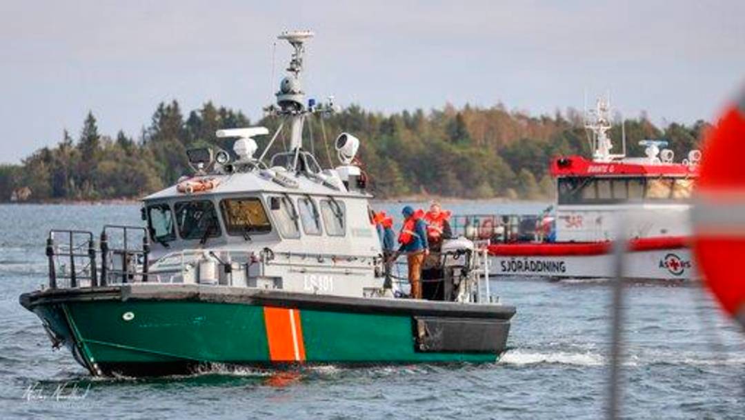 Un ferry con 300 pasajeros encalló en aguas del Mar Báltico entre Finlandia y Suecia. No se reportaron heridos