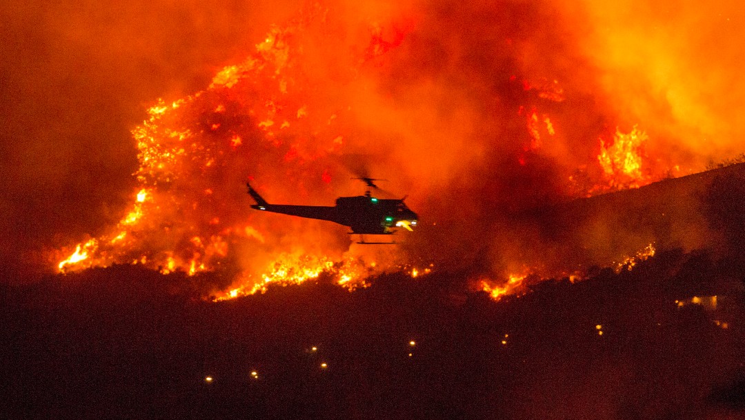 Incendio forestal en California, Estados Unidos