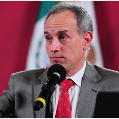 López-Gatell pide a hospitales privados no excederse con el precio de la vacuna para COVID-19