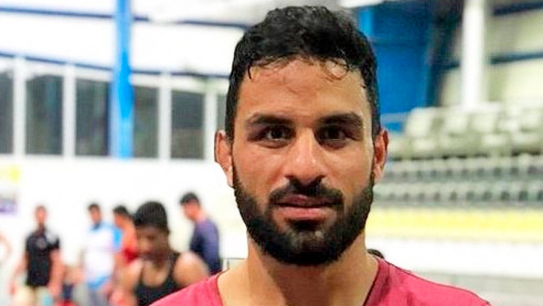 Luchador iraní Navid Afkarí
