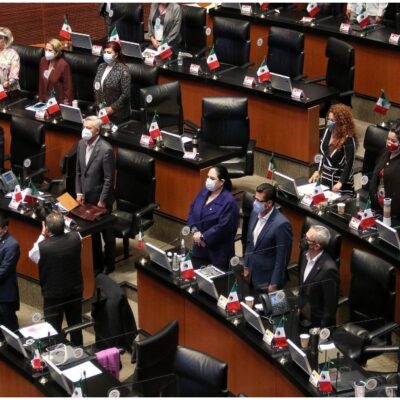 Bancada de Morena en el Senado critica salida de 10 gobernadores de la Conago