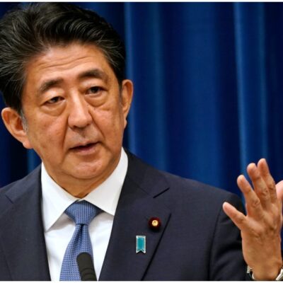 Shinzo Abe oficializa su renuncia como primer ministro de Japón