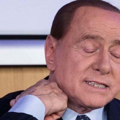 Silvio Berlusconi, ingresado en hospital de Milán tras dar positivo a coronavirus
