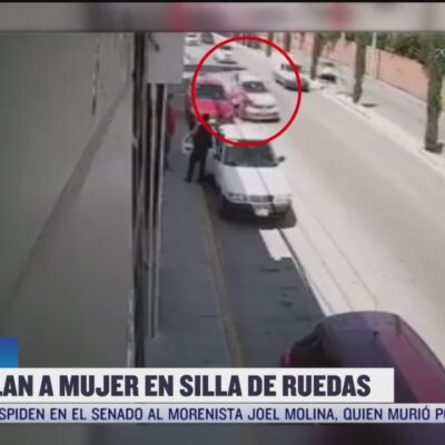 Atropellan a mujer en silla de ruedas en Puebla