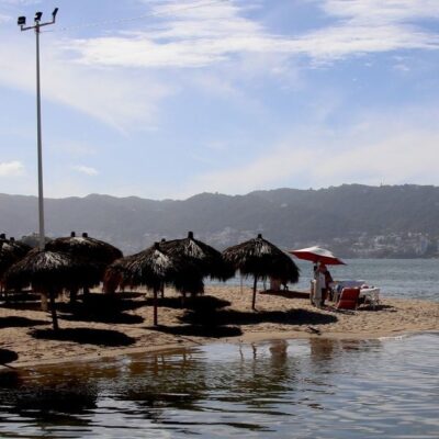 Turistas de Acapulco protegidos por CAPTA