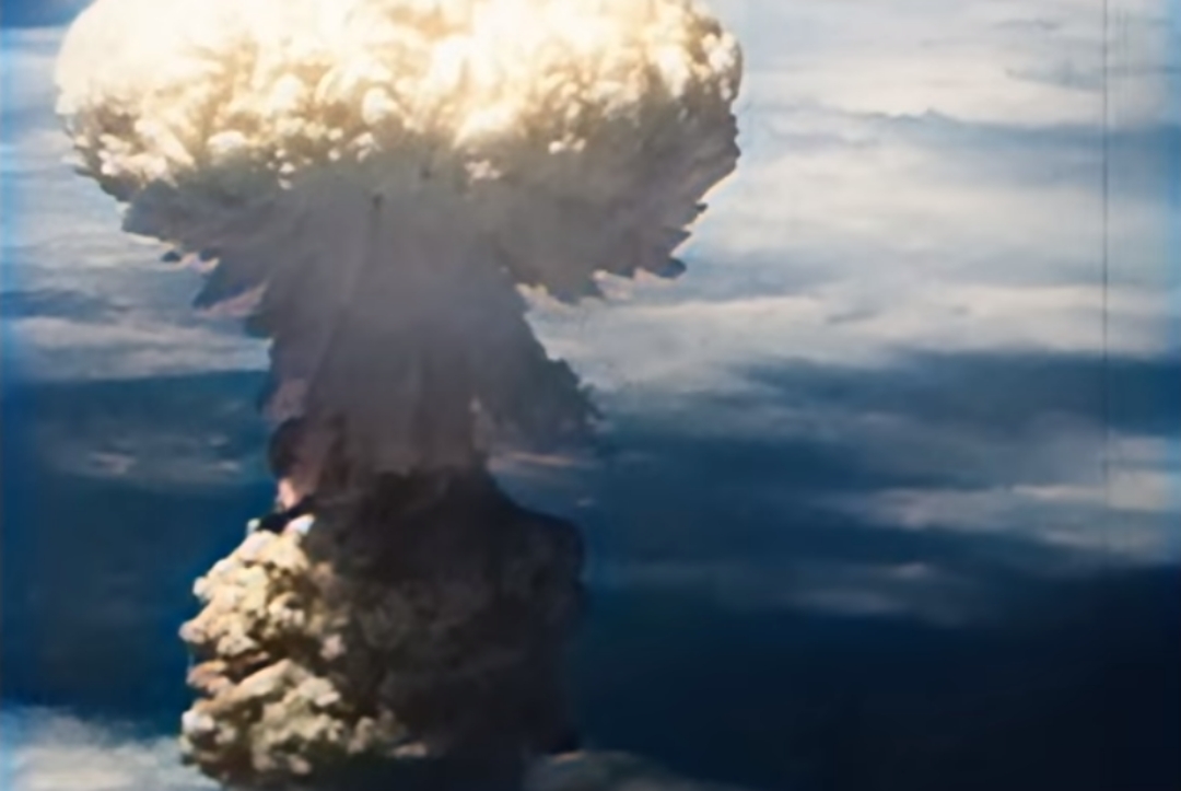 Recobran video a color de bombardeos de Hiroshima y Nagazaki