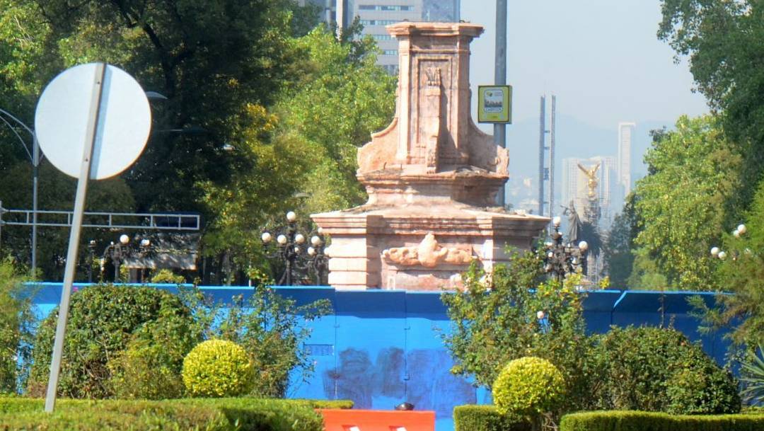 La jefa de Gobierno, Claudia Sheinbaum, no descartó que la estatua de Colón no vuelva a Reforma