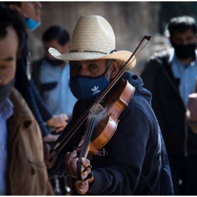 México rebasa los 800 mil casos confirmados y las 83 mil muertes por COVID-19
