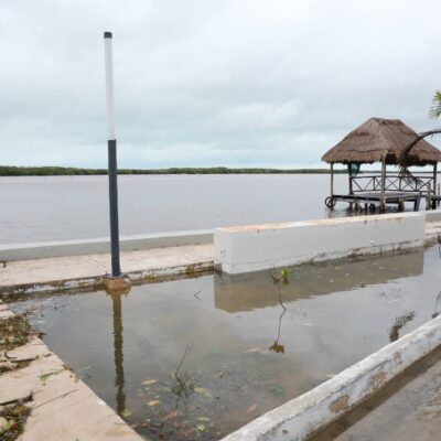 Yucatán suspende clases en todos los niveles por la llegada del huracán Zeta