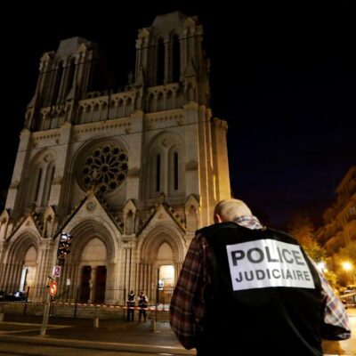 Detienen a hombre por su posible complicidad con autor del atentado de Niza, Francia