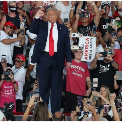 Donald Trump retoma su campaña con mitin ante miles de simpatizantes en Florida