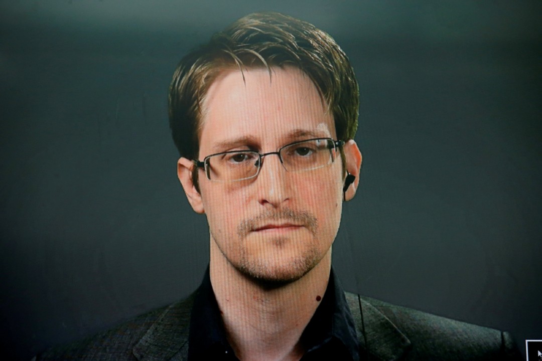 Rusia-otorga-residencia-permanente-a-Snowden