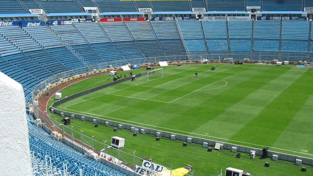 El Estadio Azul, la actual casa del Atlante se puede rentar para jugar una cascarita, un partido entre amigos