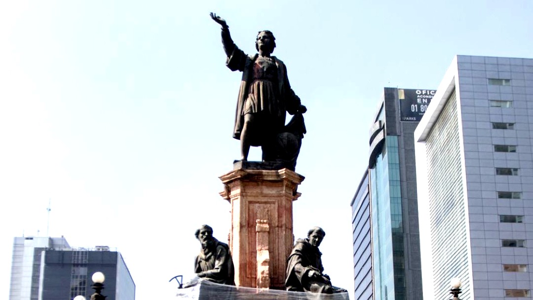 INAH resguarda estatua de Cristobal Colón retirada de Reforma