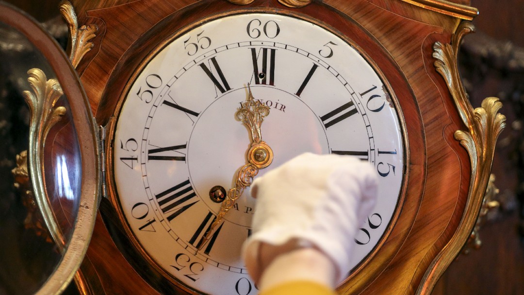 Europa atrasa relojes una hora el domingo por horario invierno