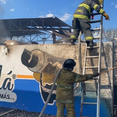 Explosión e incendio en gasera de Tonalá deja tres lesionados