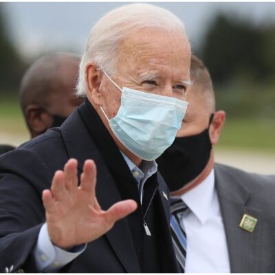 Joe Biden critica a Donald Trump por afirmar que no hay que temerle al COVID-19