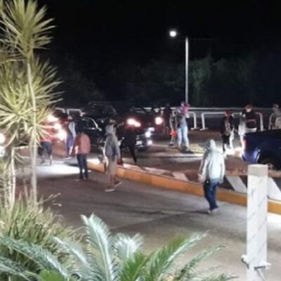 Muere joven que bloqueaba la caseta de Zinapécuaro, Michoacán, tras ser atropellado