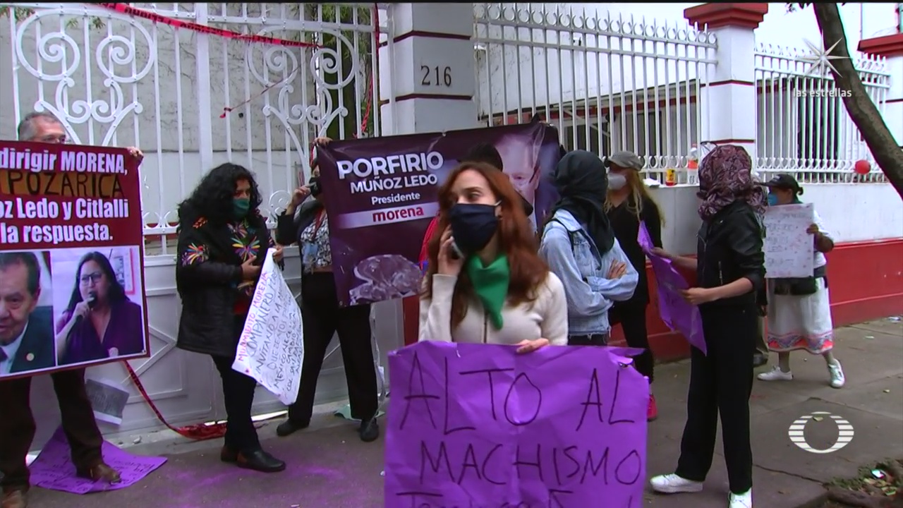 mujeres protestan contra porfirio munoz ledo lo acusan de acoso