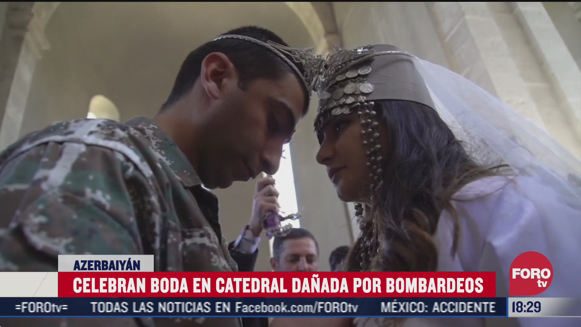 pareja se casa en catedral de nagorno karabaj