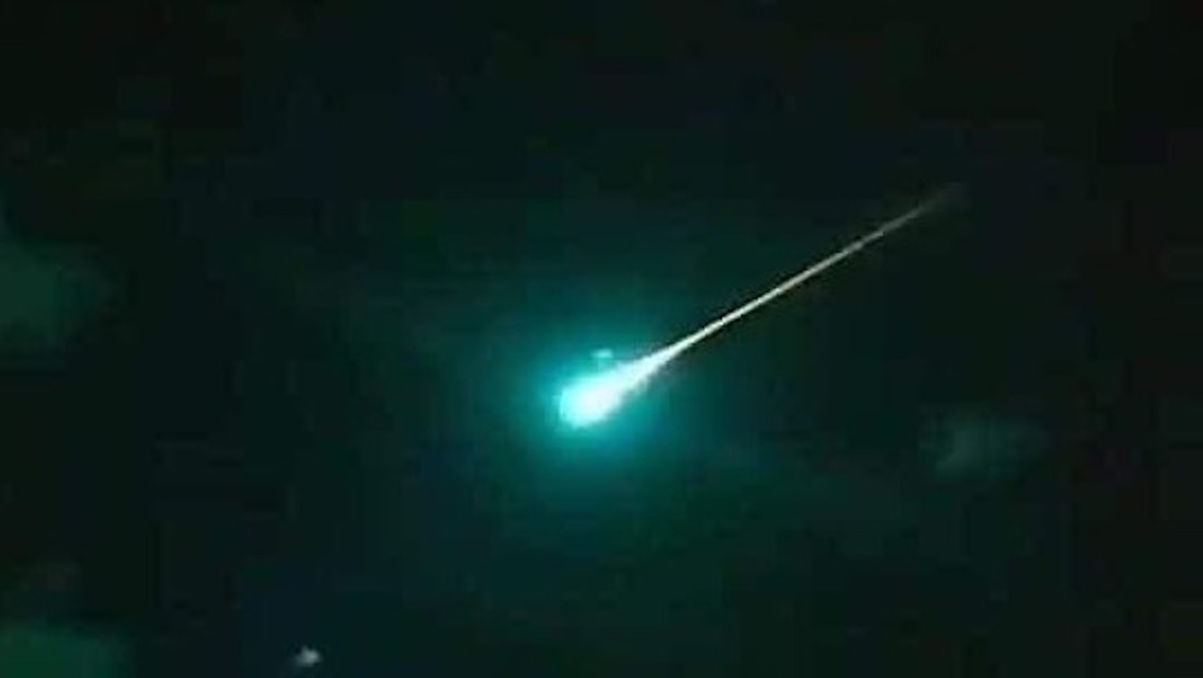 Reportan avistamiento de meteorito en Monterrey, Nuevo León, y cae en Tamaulipas