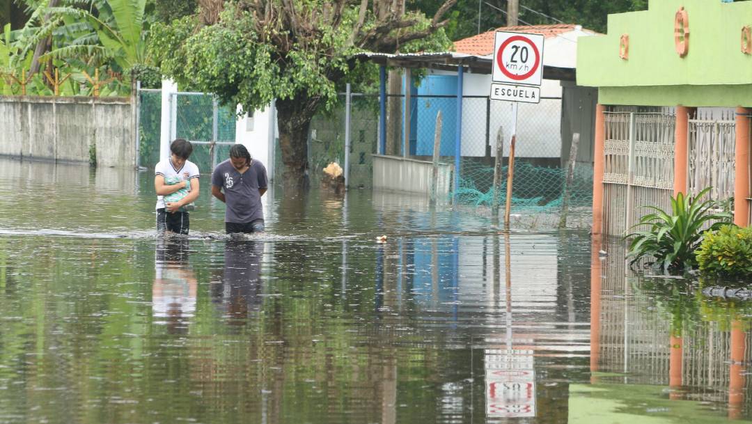 Al menos 50 mil personas resultaron afectadas en Tabasco tras las lluvias del 30 de octubre, las peores desde 1980