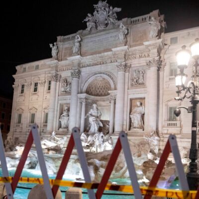 Teatros y cines serán cerrados en Italia por repunte de casos de COVID-19