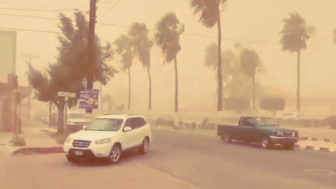 Se registra tormenta de polvo en Comondú, BCS