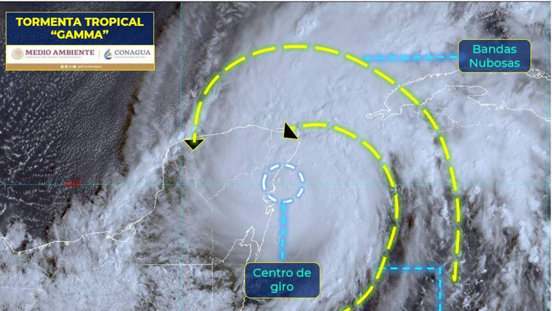 Protección Civil de Cancún informó que la tormenta tropical 'Gamma' se sitúa a 30 km al sureste de Tulum, Quintana Roo