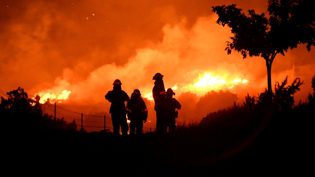 Trump declara 'estado de desastre' en California por históricos incendios de últimos meses
