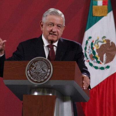 Nosotros no presentamos denuncia contra Peña Nieto en la FGR, afirma AMLO
