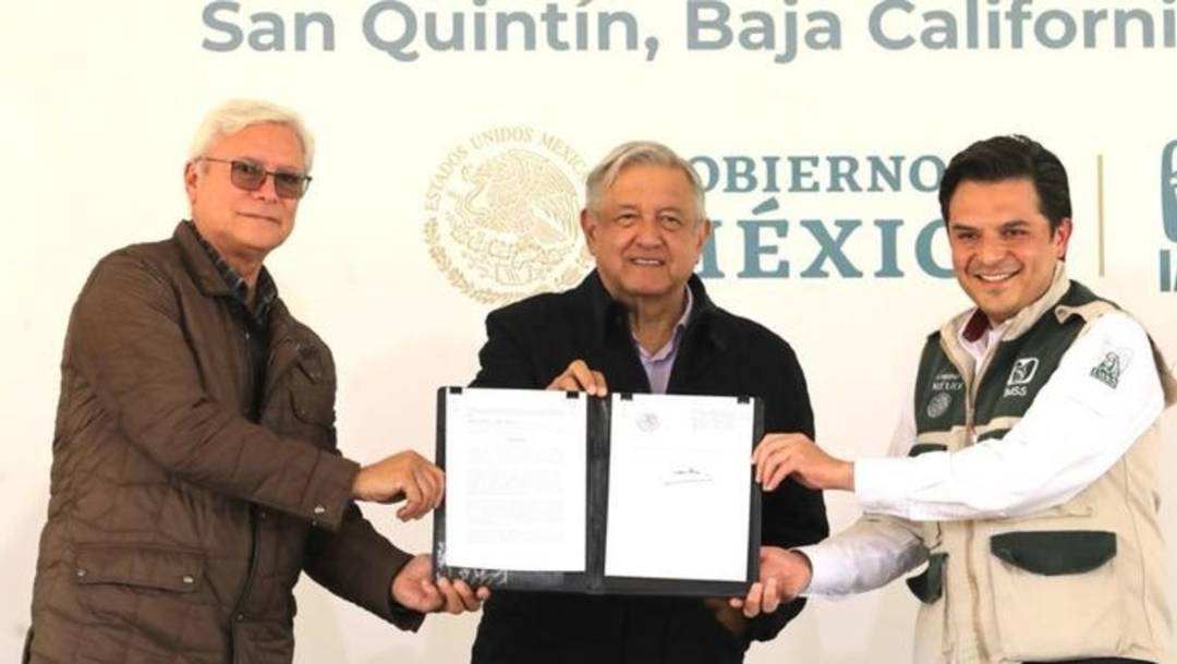 El presidente López Obrador inauguró este sábado un hospital en San Quintín, Baja California