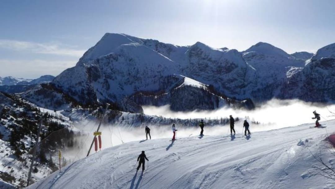 Angela Merkel busca consenso europeo para cerrar estaciones de esquí