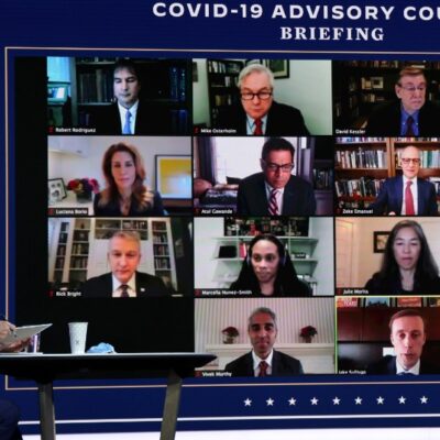Biden anuncia equipo científico para enfrentar al COVID-19