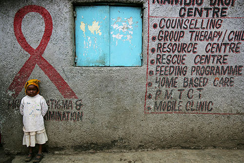 El de diciembre se estableció como el Día Mundial de la lucha contra el SIDA, como una reflexión para prevenir el contagio