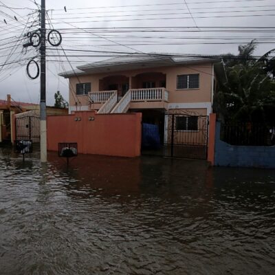 Huracán Eta se debilita a tormenta tropical en Nicaragua