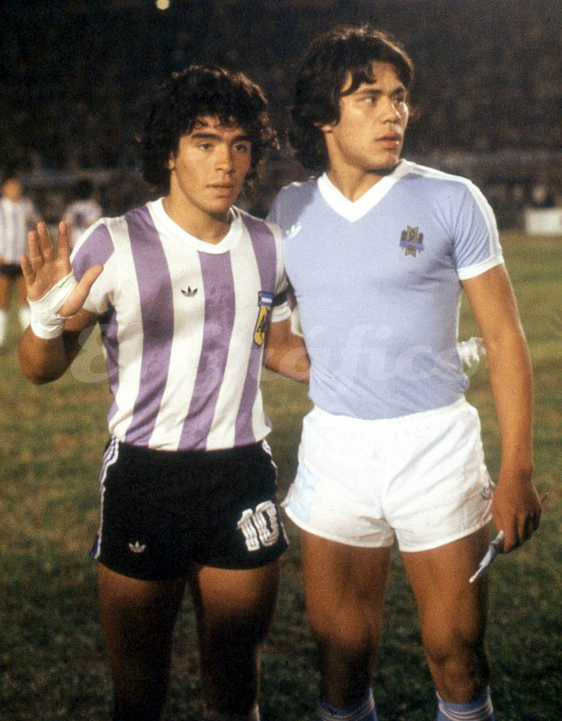 Maradona antes del partido contra Uruguay en el Mundial Sub-20 de 1979