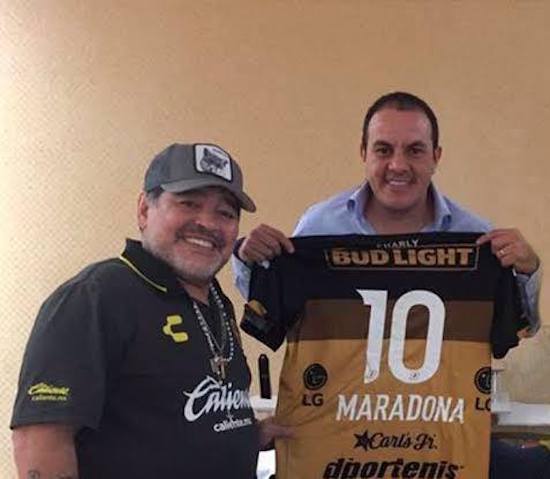 Cuauhtémoc Blanco Diego Armando Maradona