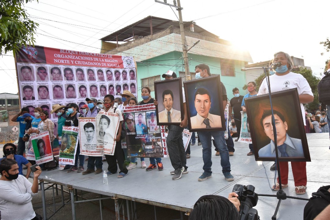 Caso-Ayotzinapa-exigen-al-Ejercito-no-encubrir-a-general