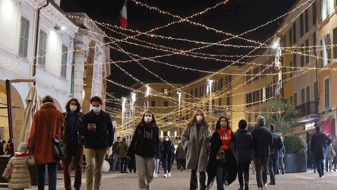 Toque de queda en Italia se mantendrá en temporada navideña