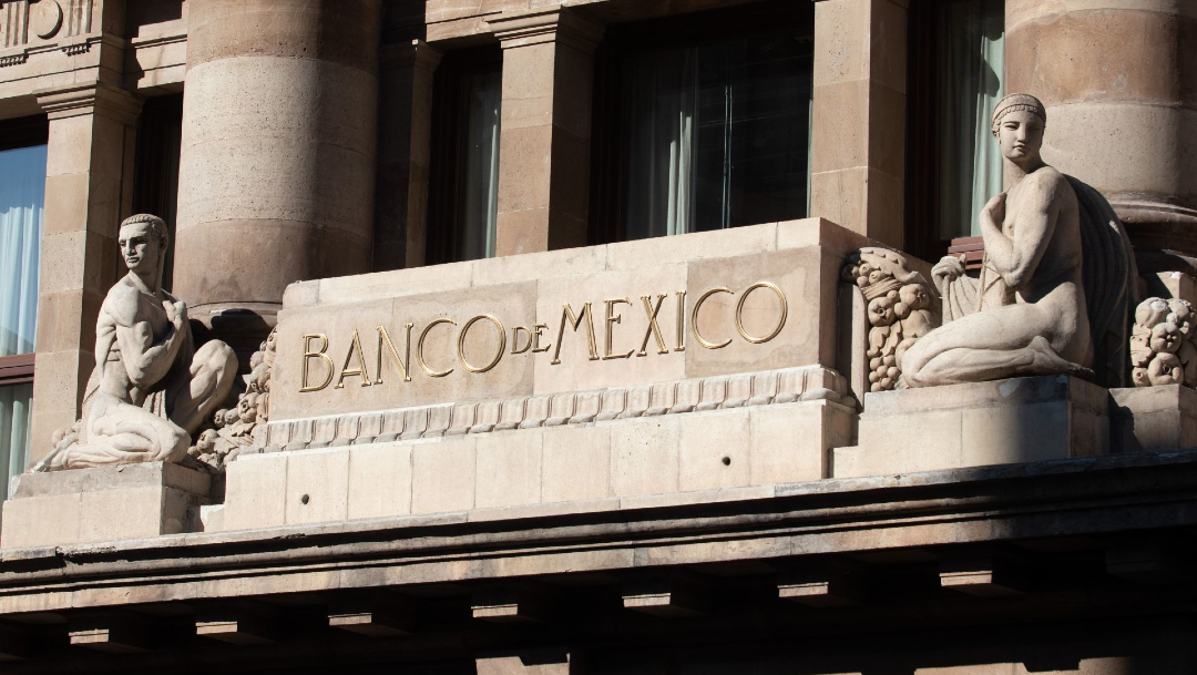 Fachada de Banco de México