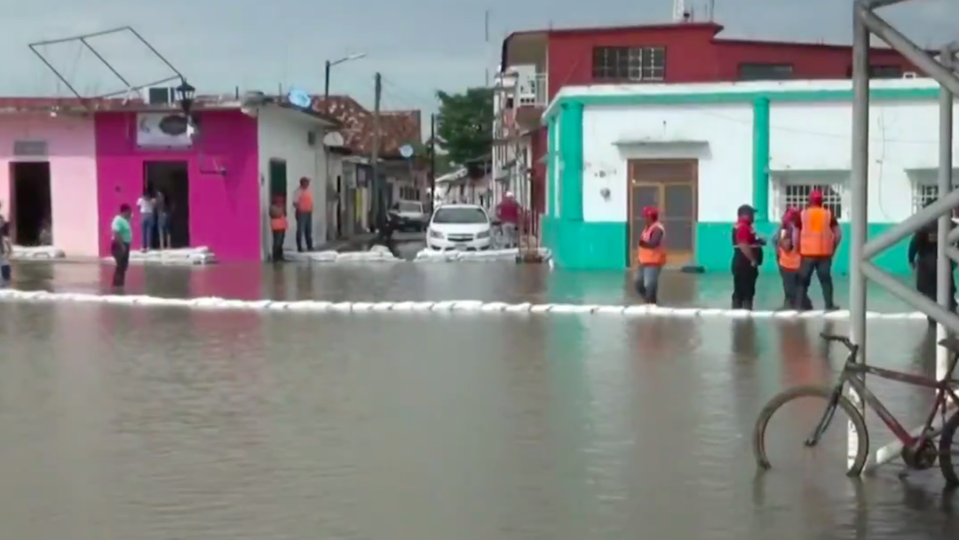 Desbordamiento del río Palizada, en Campeche, inunda decenas de comunidades