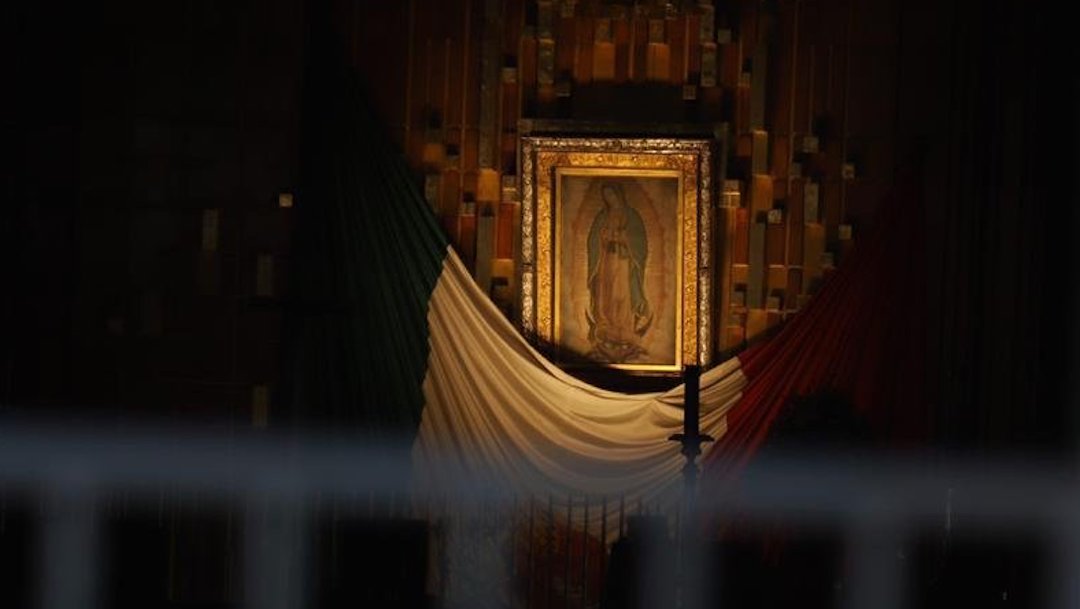 Desde casa, mexicanos le cantan 'Las Mañanitas' a la Virgen de Guadalupe debido a la pandemia