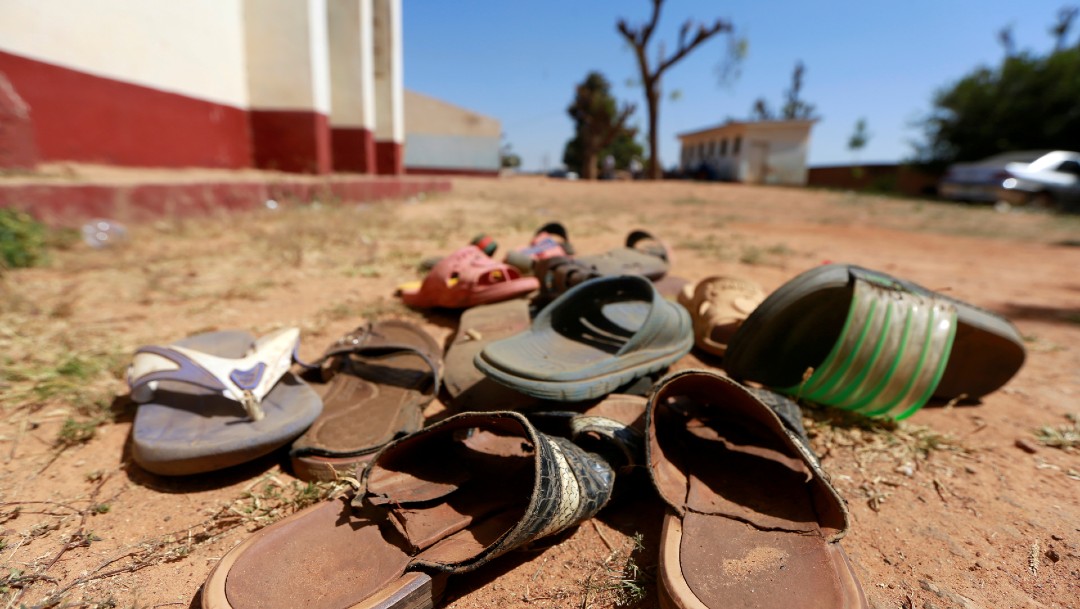 Encuentran a 17 alumnos desaparecidos tras ataque de Boko Haram a escuela en Nigeria