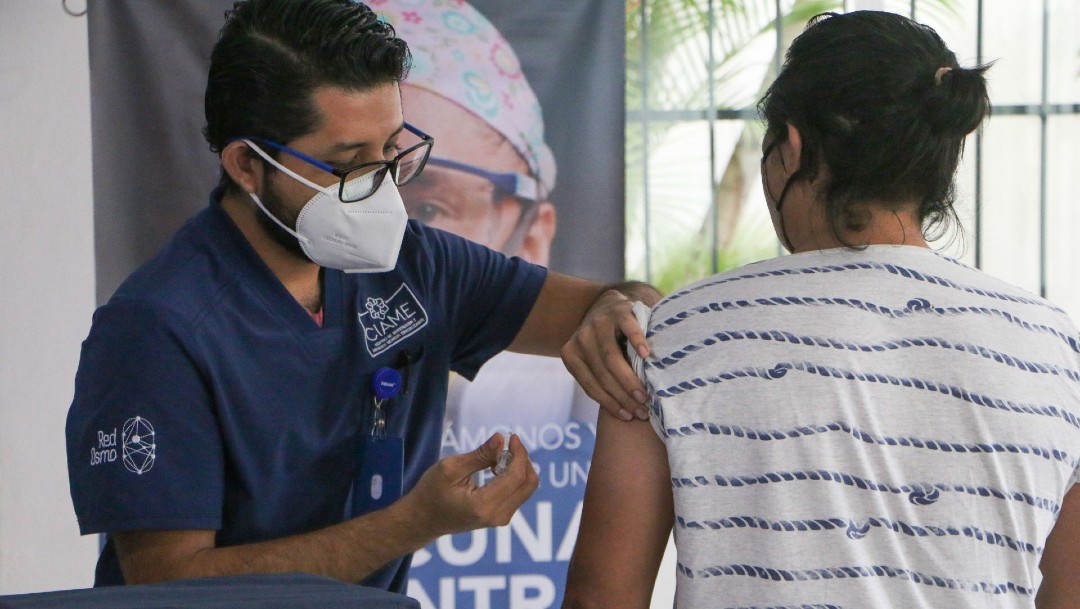 Ensayos de vacuna contra COVID-19 en México