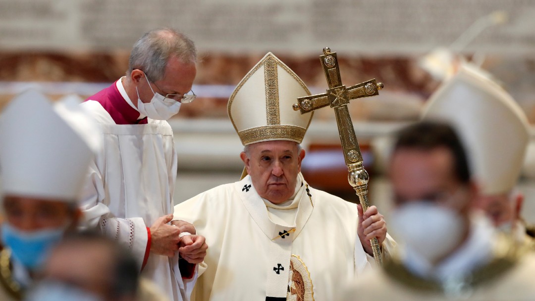 Papa Francisco celebra misa en honor de la Virgen de Guadalupe