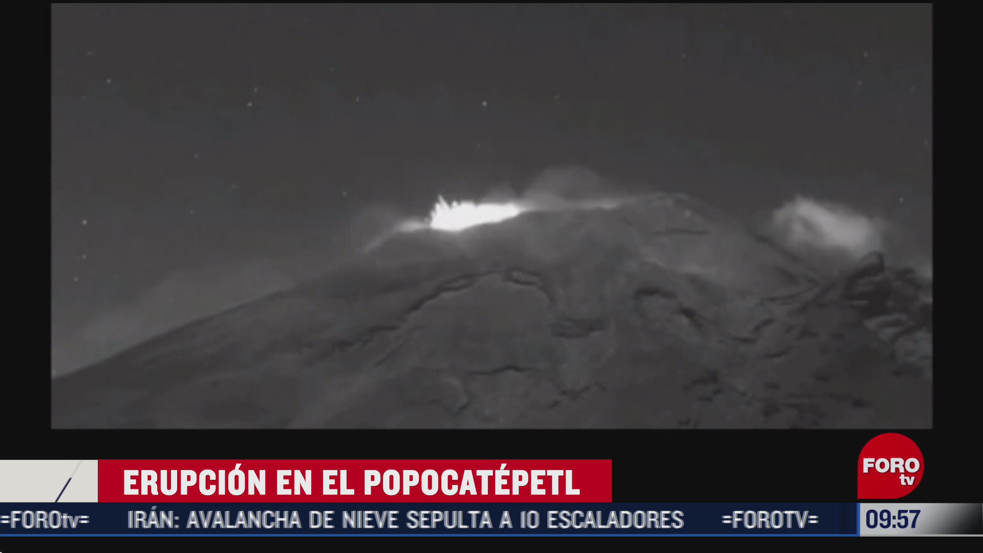 volcan popocatepetl presenta erupcion de material incandescente